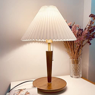 Nordic Pleated Table Lamp