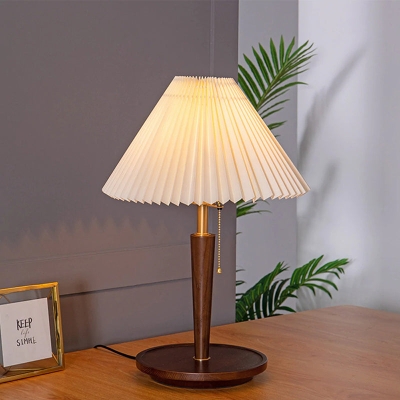 Nordic Pleated Table Lamp