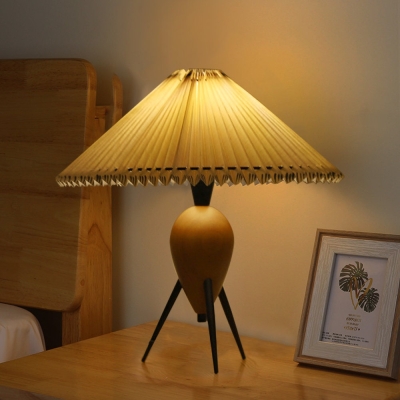 Vintage Wood Table Lamp